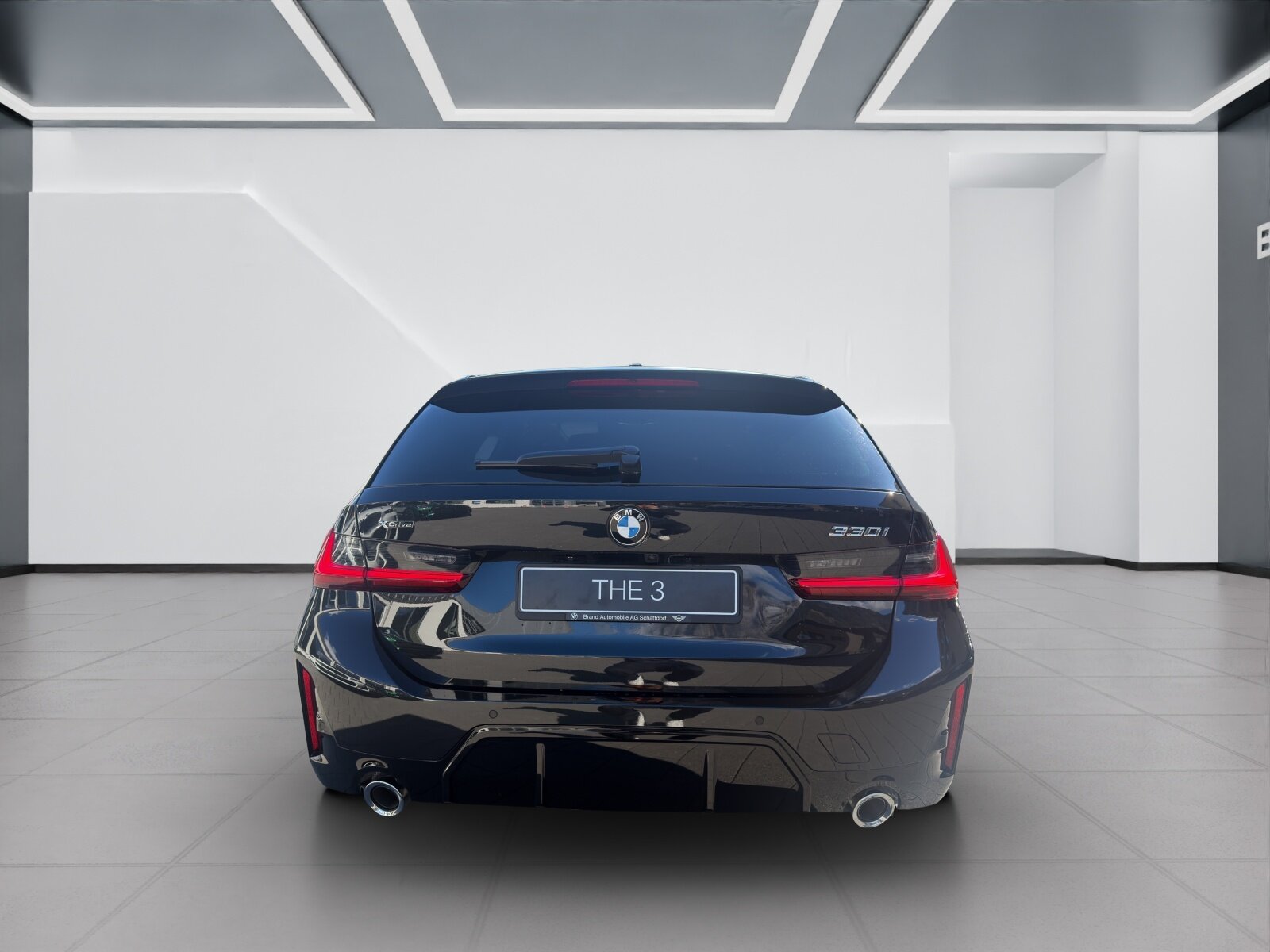 BMW 330i  SAG Touring, Petrol, New car, Automatic - 4
