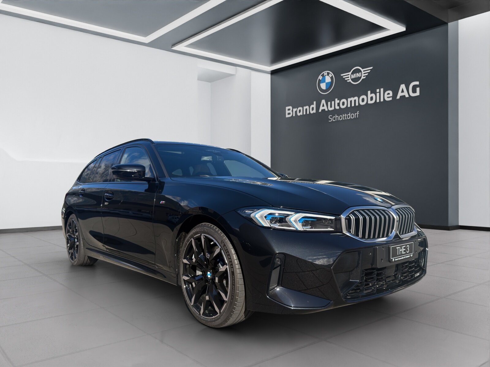 BMW 330i  SAG Touring, Petrol, New car, Automatic - 7