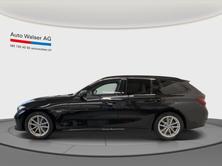 BMW 330e xDr Tour M Sport, Voll-Hybrid Benzin/Elektro, Occasion / Gebraucht, Automat - 2