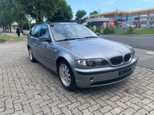 BMW 320i Touring, Petrol, Second hand / Used, Manual - 2