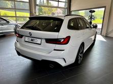 BMW 330i Touring Steptronic M Sport, Benzin, Occasion / Gebraucht, Automat - 3