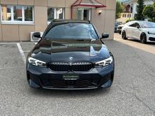 BMW 330d 48V Touring Steptronic M Sport, Mild-Hybrid Diesel/Electric, Second hand / Used, Automatic - 2