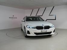 BMW 330e x DriveTouring Steptronic, Plug-in-Hybrid Petrol/Electric, Second hand / Used, Automatic - 3