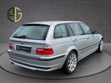 BMW 330i Touring, Benzin, Occasion / Gebraucht, Automat - 4