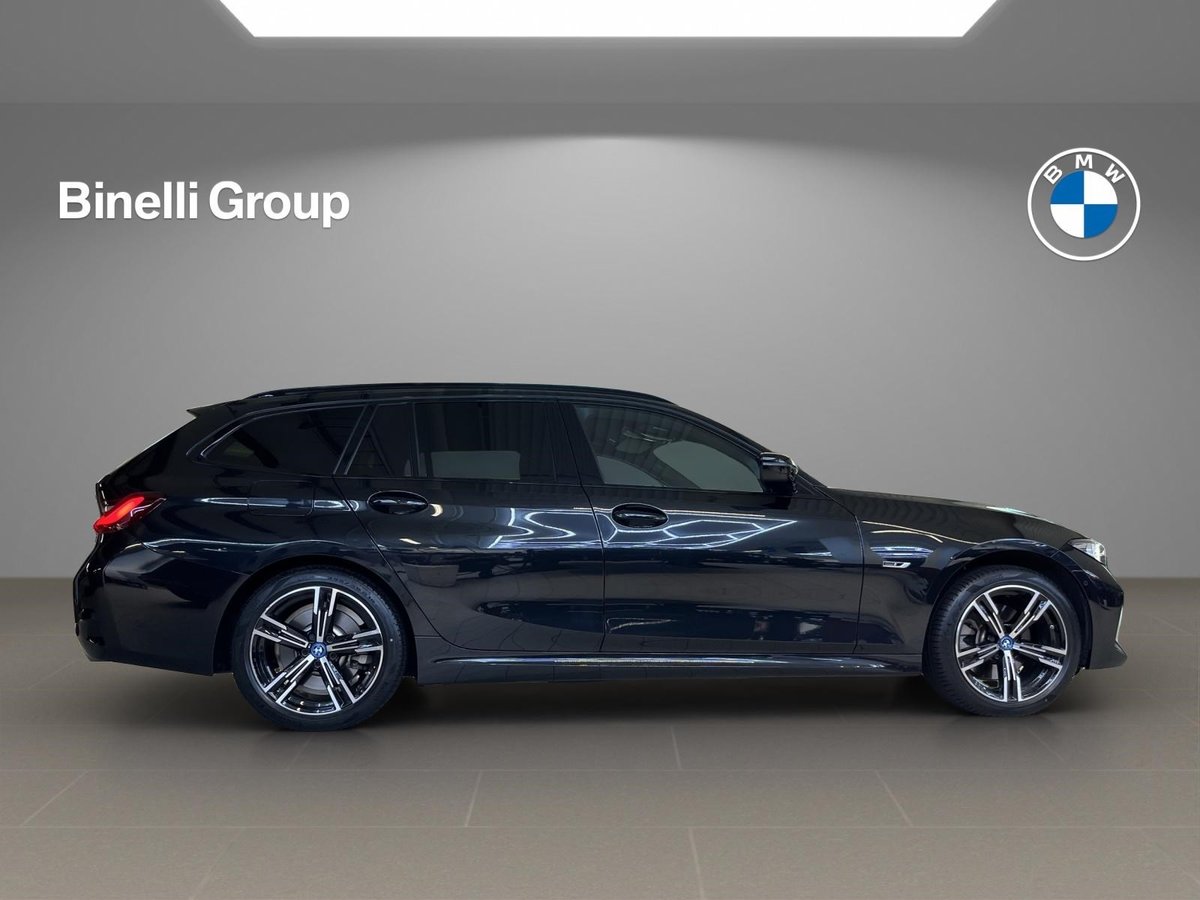 BMW 330e SAG Touring, Hybride Rechargeable Essence/Électricité, Occasion / Utilisé, Automatique - 6