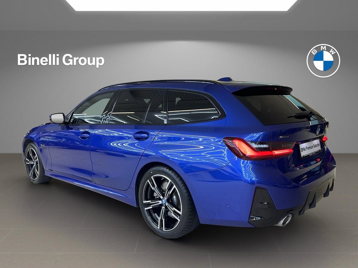 BMW 330e Touring, Plug-in-Hybrid Benzina/Elettrica, Occasioni / Usate, Automatico - 3