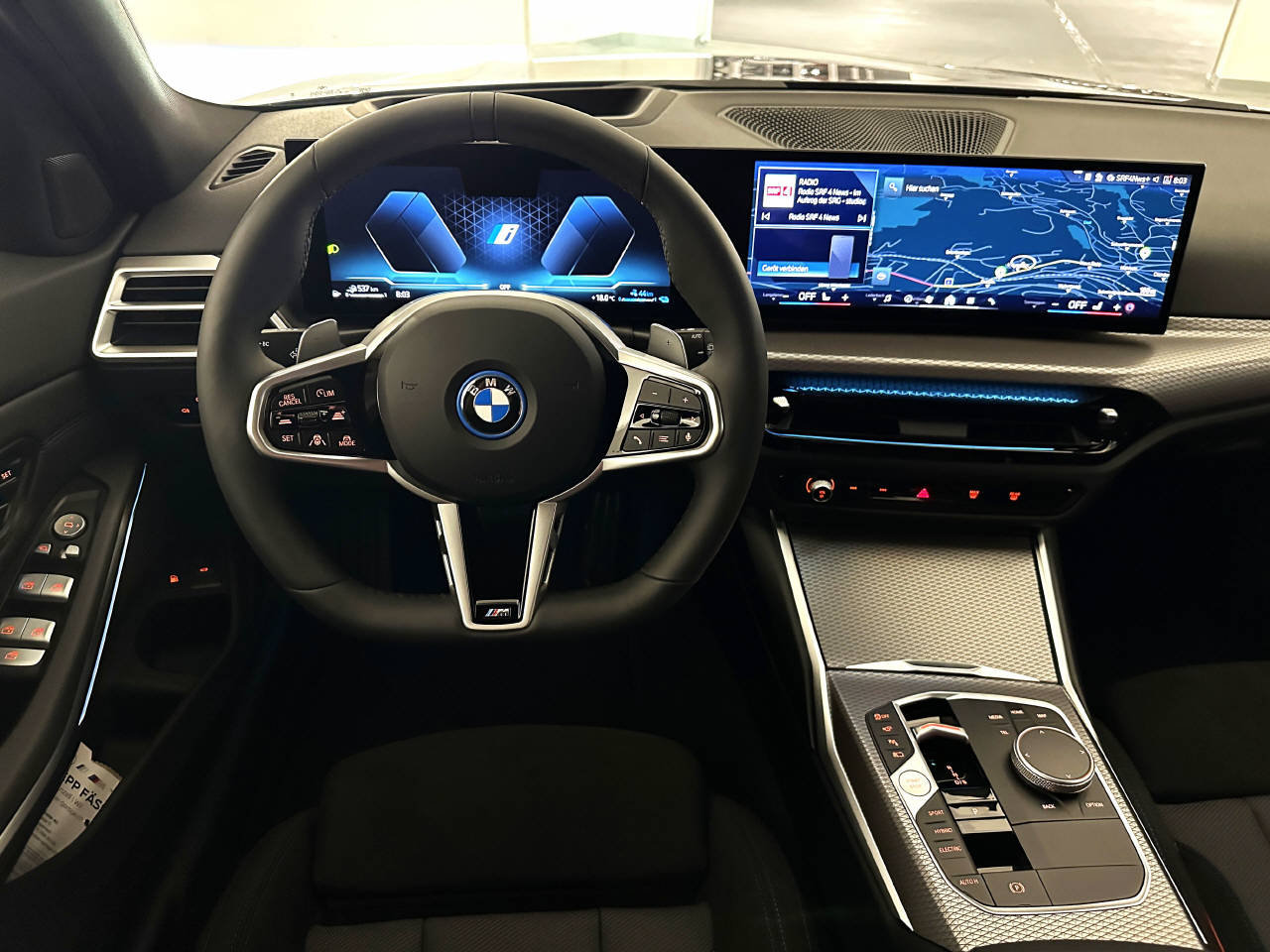 BMW 330e Touring M Sport Pro, Plug-in-Hybrid Benzin/Elektro, Occasion / Gebraucht, Automatik - 5