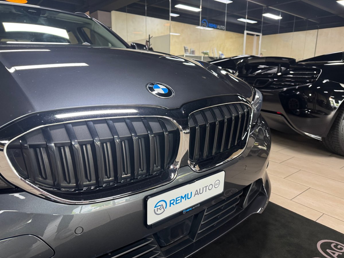 BMW 330e x DriveTouring Sport Line Steptronic, Plug-in-Hybrid Petrol/Electric, Second hand / Used, Automatic - 7