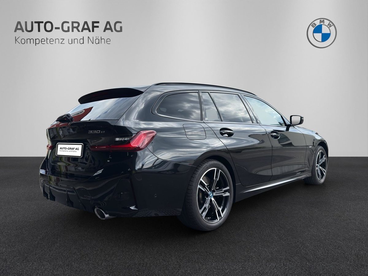 BMW 330e xDrive SAG Touring, Plug-in-Hybrid Benzin/Elektro, Occasion / Gebraucht, Automatik - 5