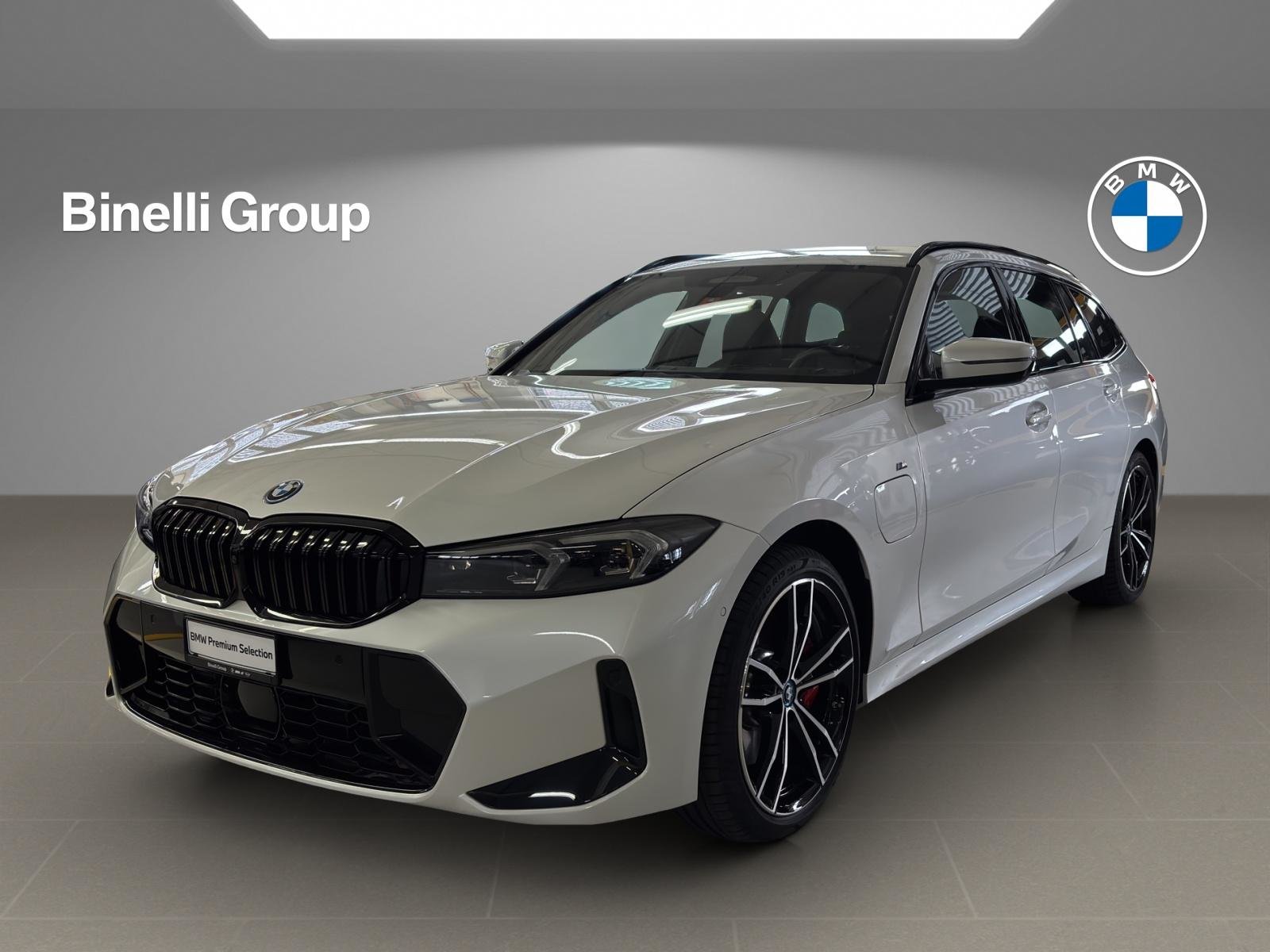 BMW 330e SAG Touring