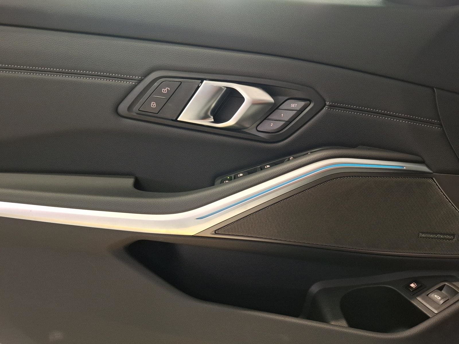 BMW 330e SAG Touring, Plug-in-Hybrid Benzina/Elettrica, Occasioni / Usate, Automatico - 6