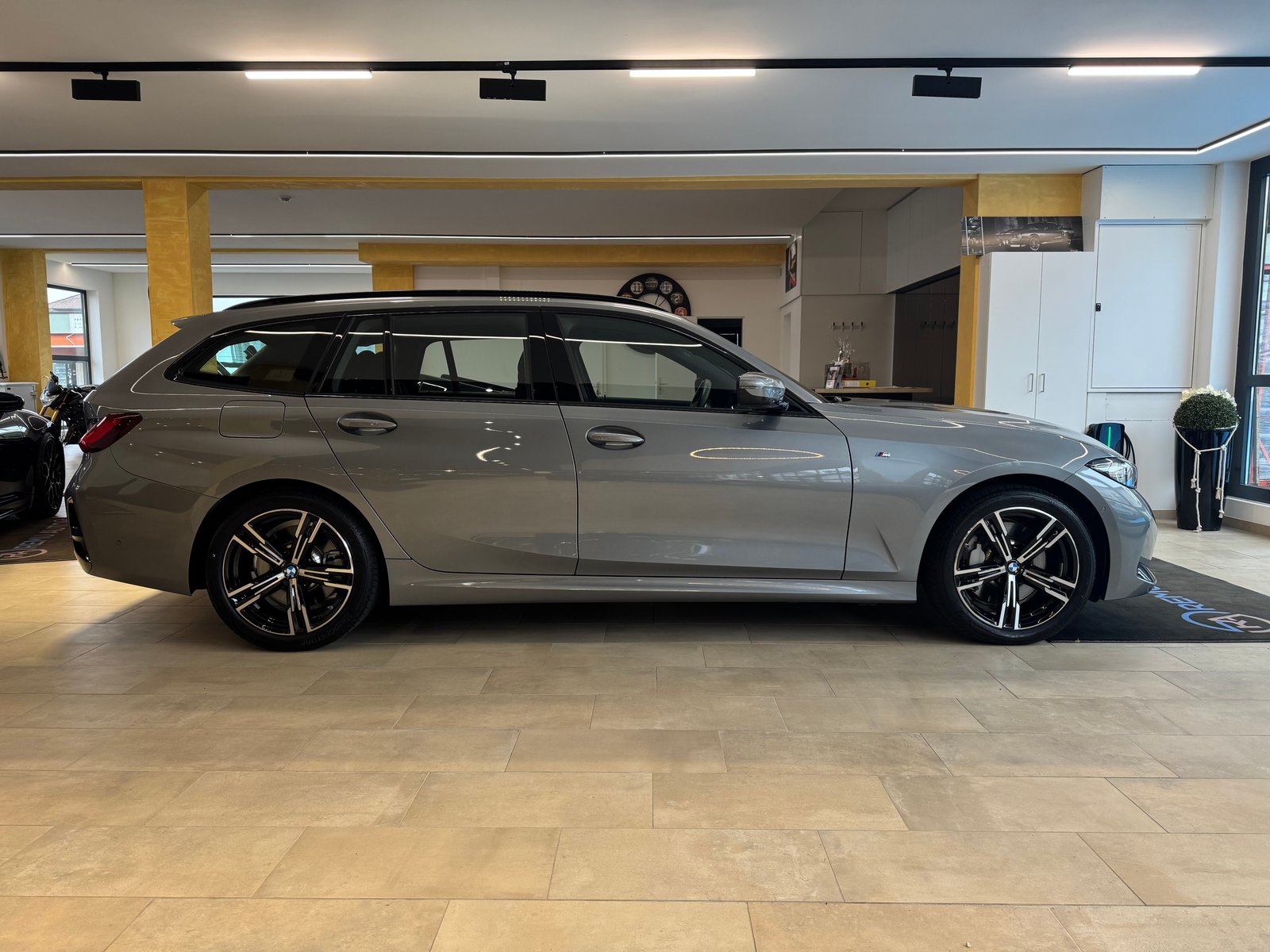 BMW 330i Touring Steptronic M Sport, Essence, Occasion / Utilisé, Automatique - 2