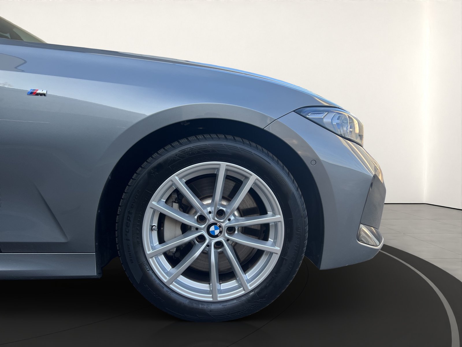 BMW 330d xDr 48V T M Sport, Mild-Hybrid Diesel/Electric, Second hand / Used, Automatic - 7