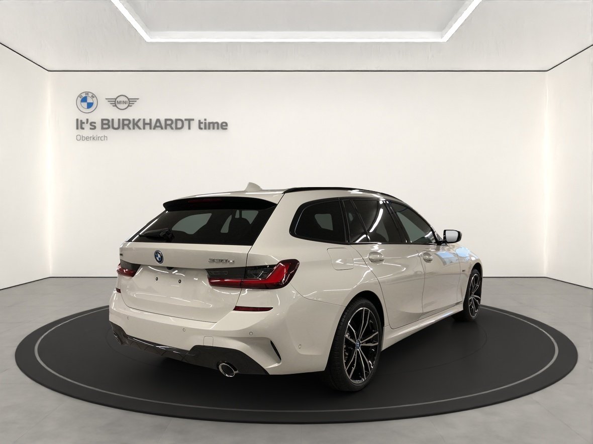 BMW 330e M Sport, Hybride Rechargeable Essence/Électricité, Occasion / Utilisé, Automatique - 4
