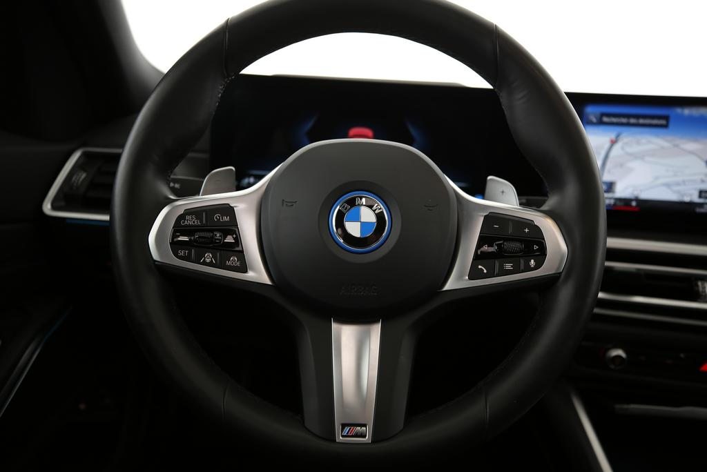 BMW 330e xDrive SAG Touring, Plug-in-Hybrid Petrol/Electric, Second hand / Used, Automatic - 6