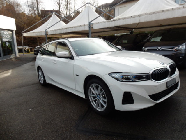 BMW 330e Steptronic, Second hand / Used, Automatic - 3