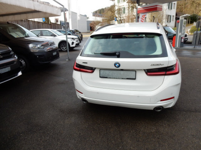 BMW 330e Steptronic, Second hand / Used, Automatic - 5