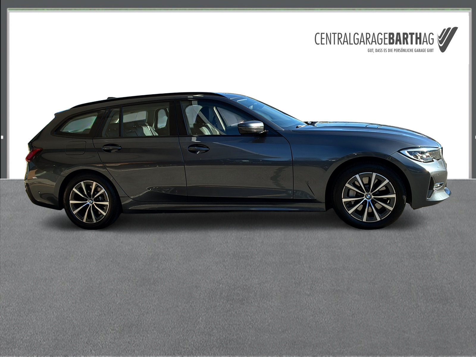 BMW 330e, Hybride Rechargeable Essence/Électricité, Occasion / Utilisé, Automatique - 5