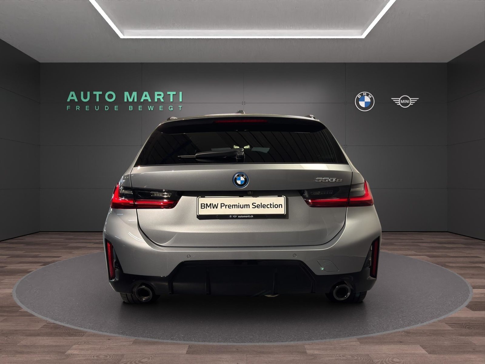 BMW 330e xDrive M Sport Touring M Sport, Plug-in-Hybrid Benzina/Elettrica, Occasioni / Usate, Automatico - 4