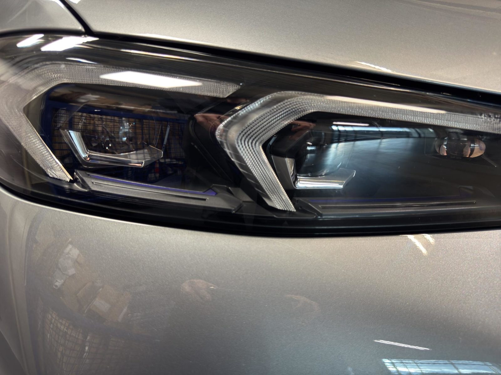 BMW 330e xDrive M Sport Touring M Sport, Plug-in-Hybrid Benzina/Elettrica, Occasioni / Usate, Automatico - 7