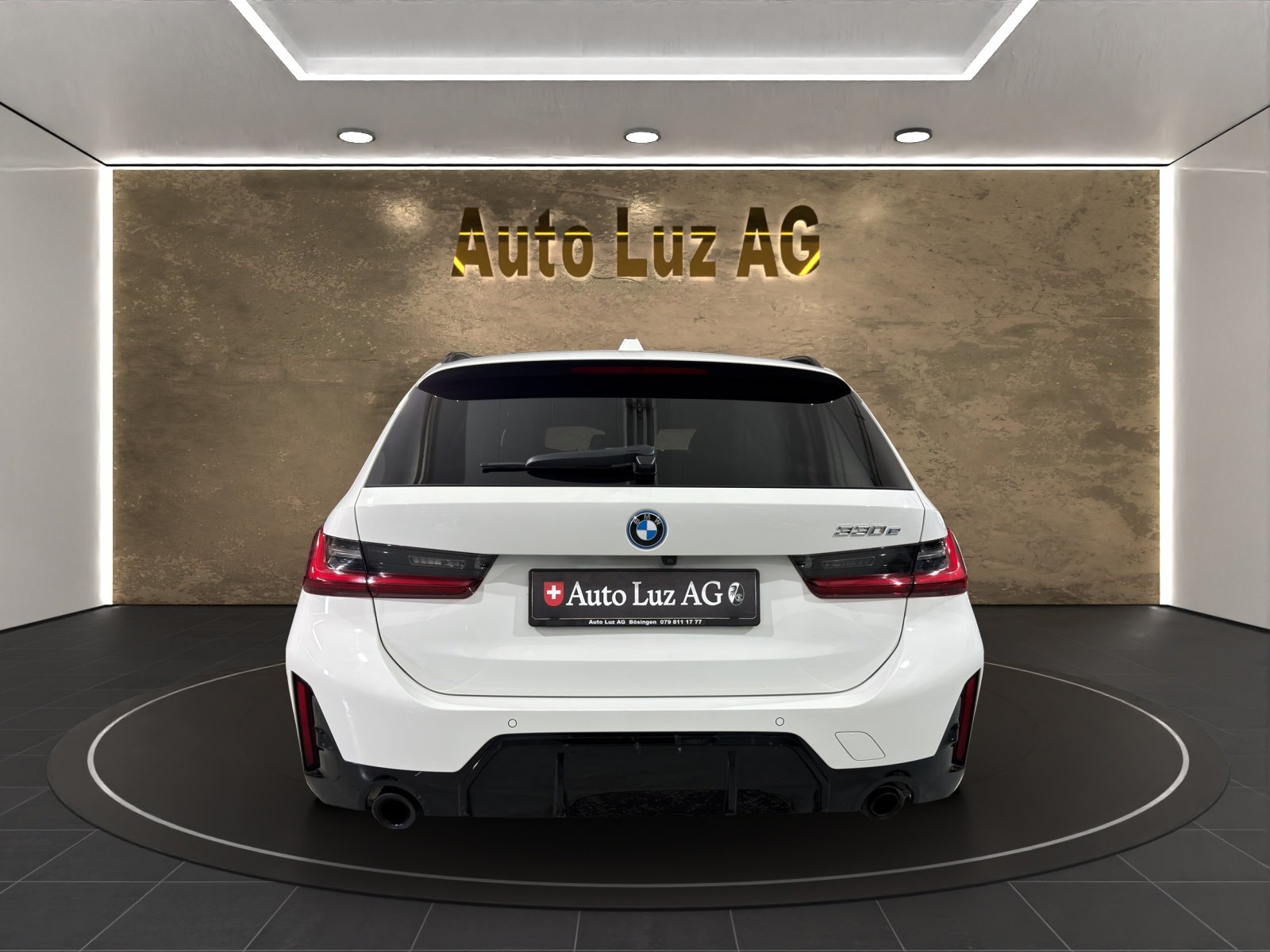 BMW 330e x DriveTouring Steptronic M Sport, Plug-in-Hybrid Benzina/Elettrica, Occasioni / Usate, Automatico - 3