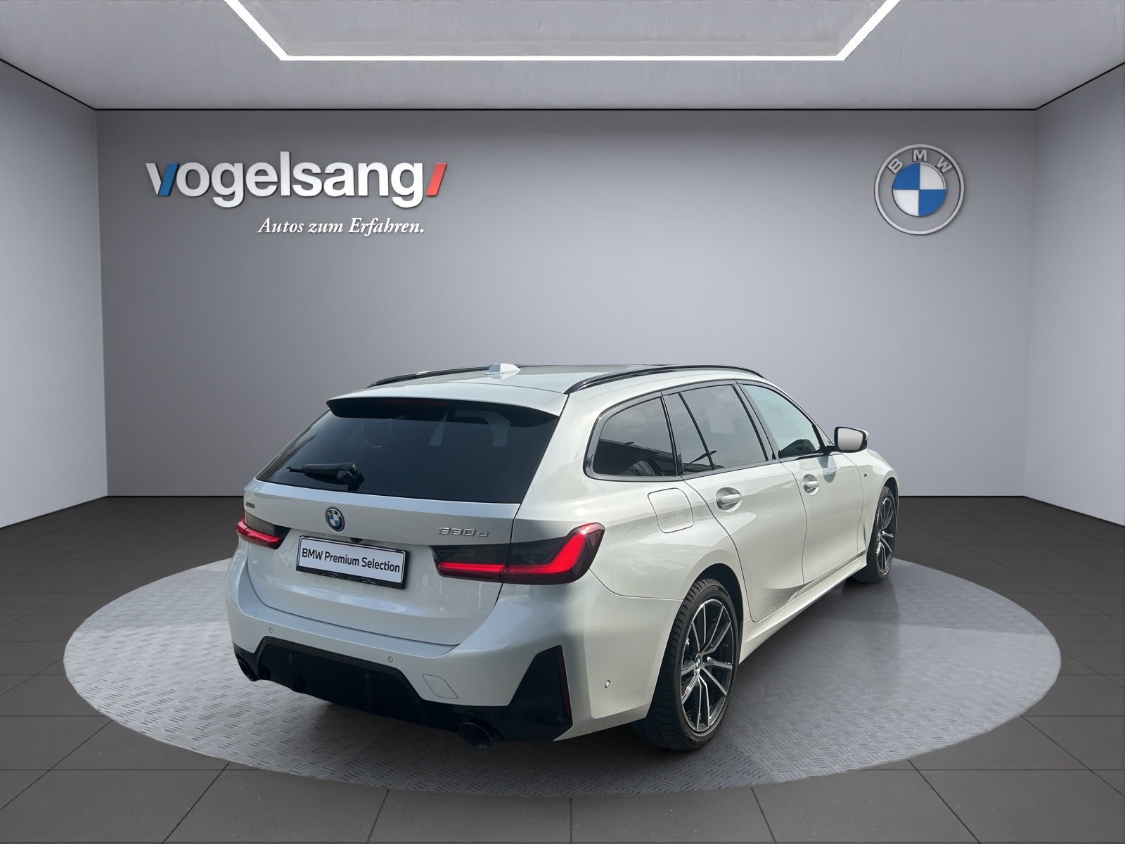 BMW 330e x DriveTouring Steptronic M Sport Pro, Hybride Rechargeable Essence/Électricité, Occasion / Utilisé, Automatique - 6