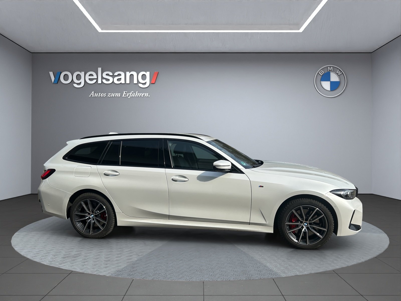 BMW 330e x DriveTouring Steptronic M Sport Pro, Hybride Rechargeable Essence/Électricité, Occasion / Utilisé, Automatique - 7