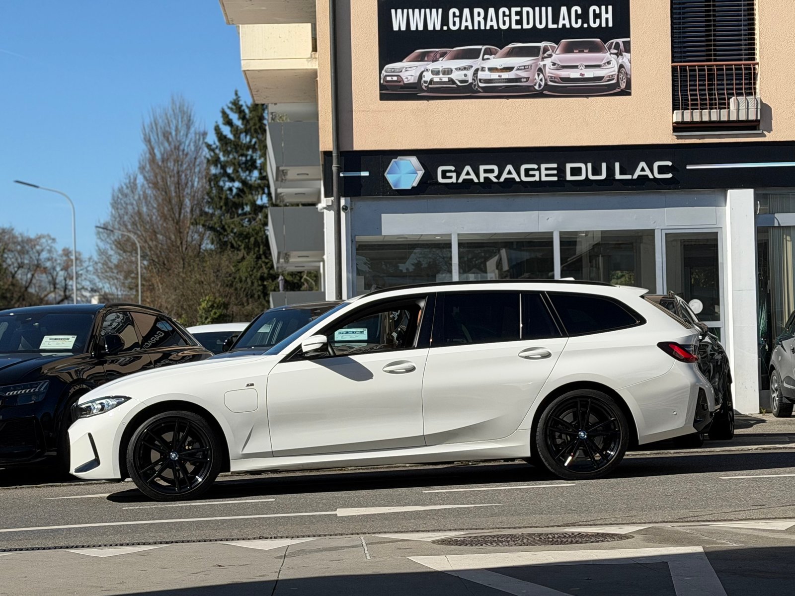 BMW 330e x DriveTouring Steptronic M Sport, Hybride Rechargeable Essence/Électricité, Occasion / Utilisé, Automatique - 6
