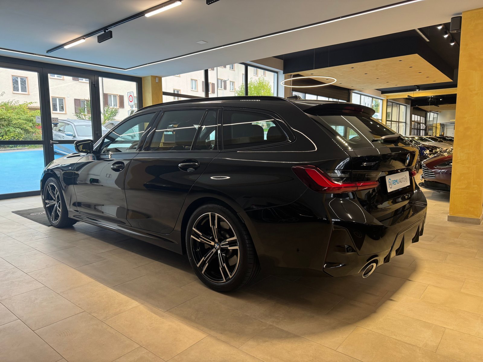 BMW 330i Touring Steptronic M Sport, Benzina, Occasioni / Usate, Automatico - 5