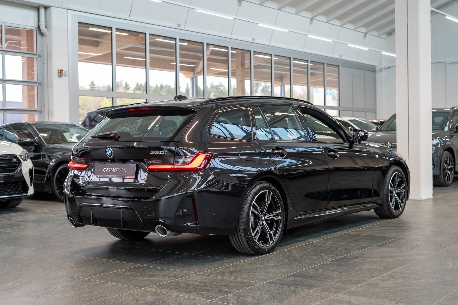 BMW 330i Touring M Sport / LCI / Rückfahrkamera / el, Benzin, Occasion / Gebraucht, Automatik - 4