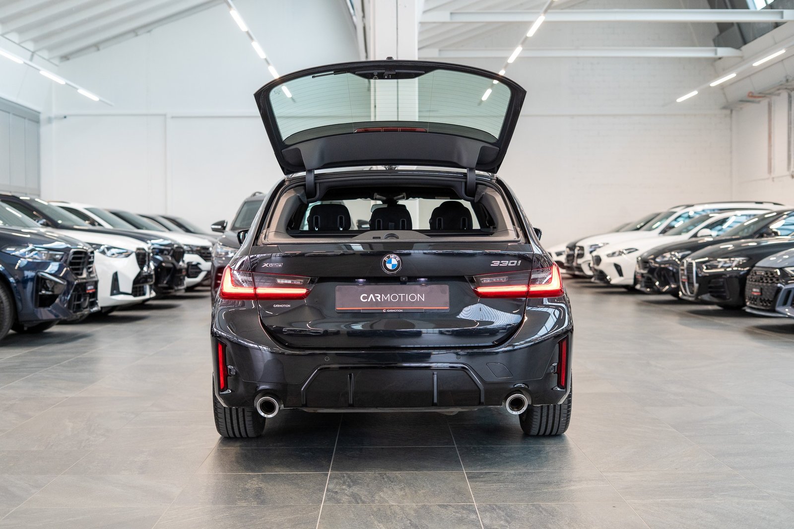 BMW 330i Touring M Sport / LCI / Rückfahrkamera / el, Benzin, Occasion / Gebraucht, Automatik - 6