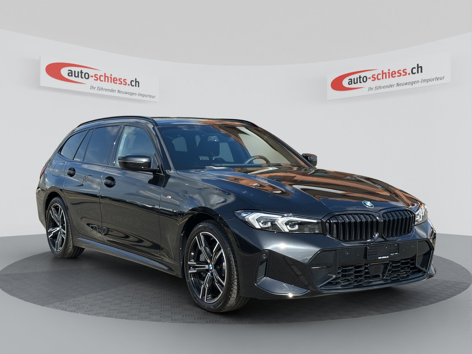 BMW 330i Touring M Sport Shadow Line Steptronic