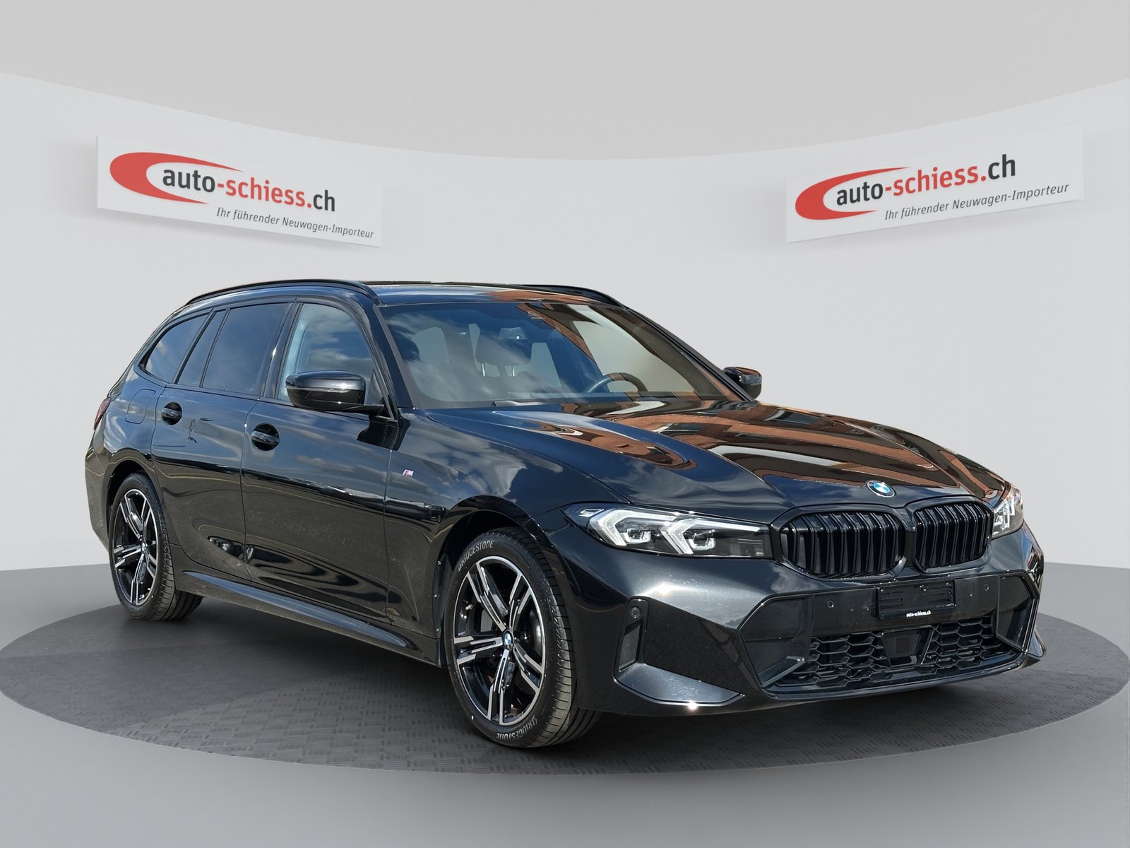 BMW 330i Touring M Sport Shadow Line Steptronic