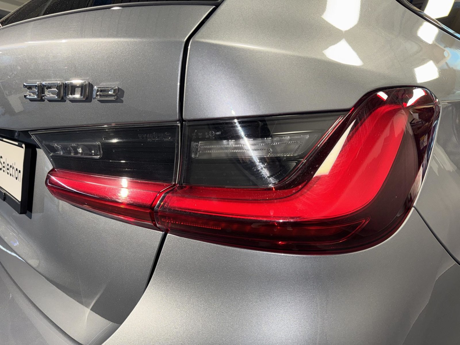 BMW 330e xDrive Touring M Sport, Hybride Rechargeable Essence/Électricité, Occasion / Utilisé, Automatique - 7