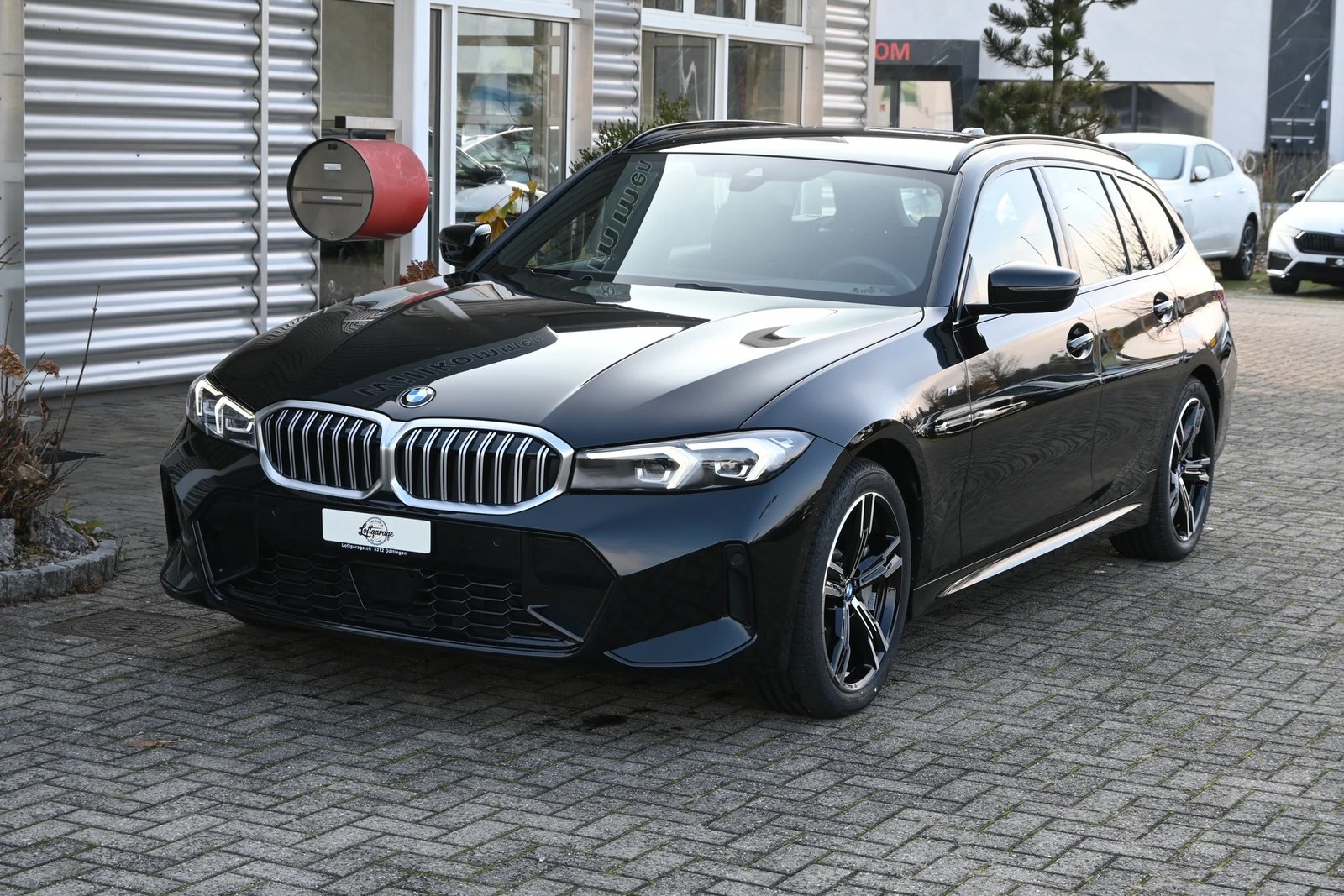 BMW 330i Touring Steptronic M Sport Automat + Werksga, Petrol, Second hand / Used, Automatic - 2