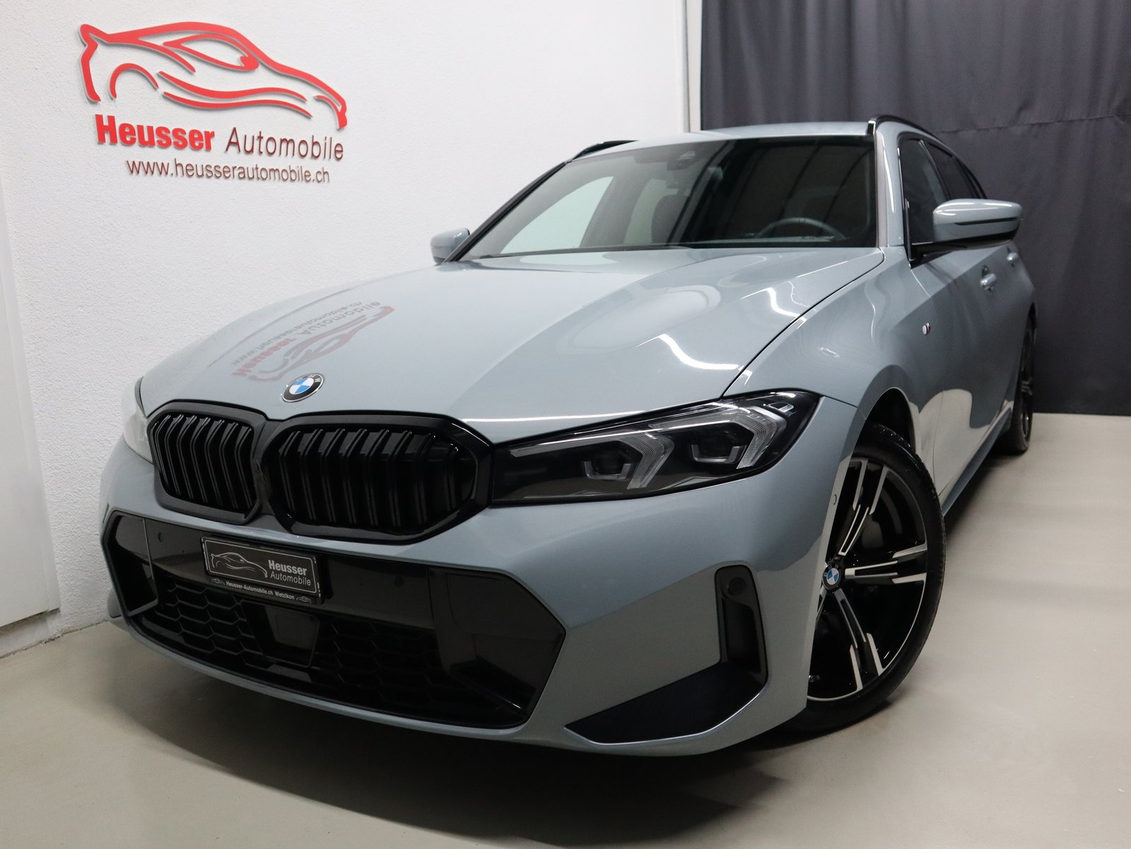 BMW 330i Touring Steptronic M Sport - Live Cockpit -