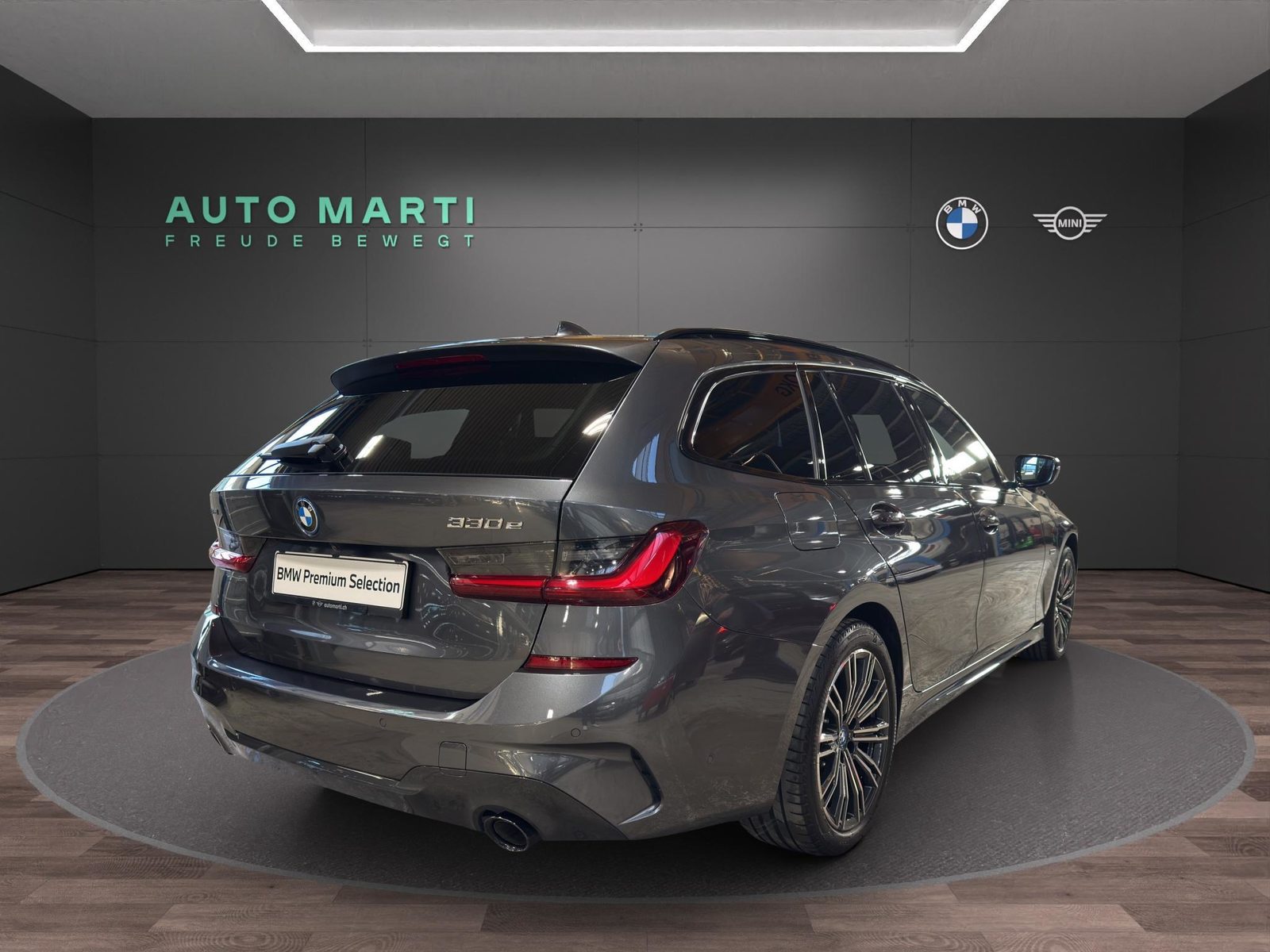 BMW 330e xDrive Touring M Sport, Hybride Rechargeable Essence/Électricité, Occasion / Utilisé, Automatique - 5