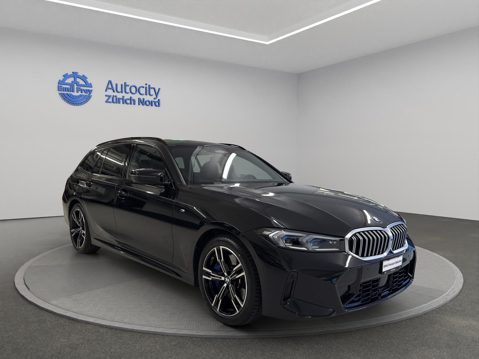 BMW 330d xDrive 48V Touring, Mild-Hybrid Diesel/Electric, Second hand / Used, Automatic - 3