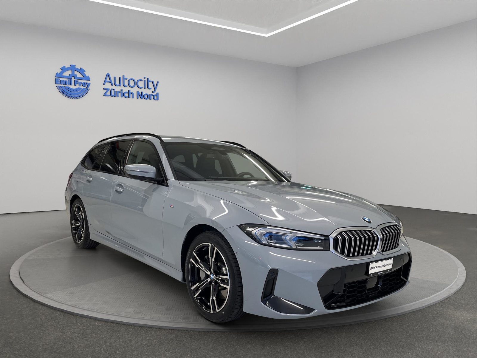 BMW 330d xDrive 48V Touring, Mild-Hybrid Diesel/Elektro, Occasion / Gebraucht, Automatik - 3