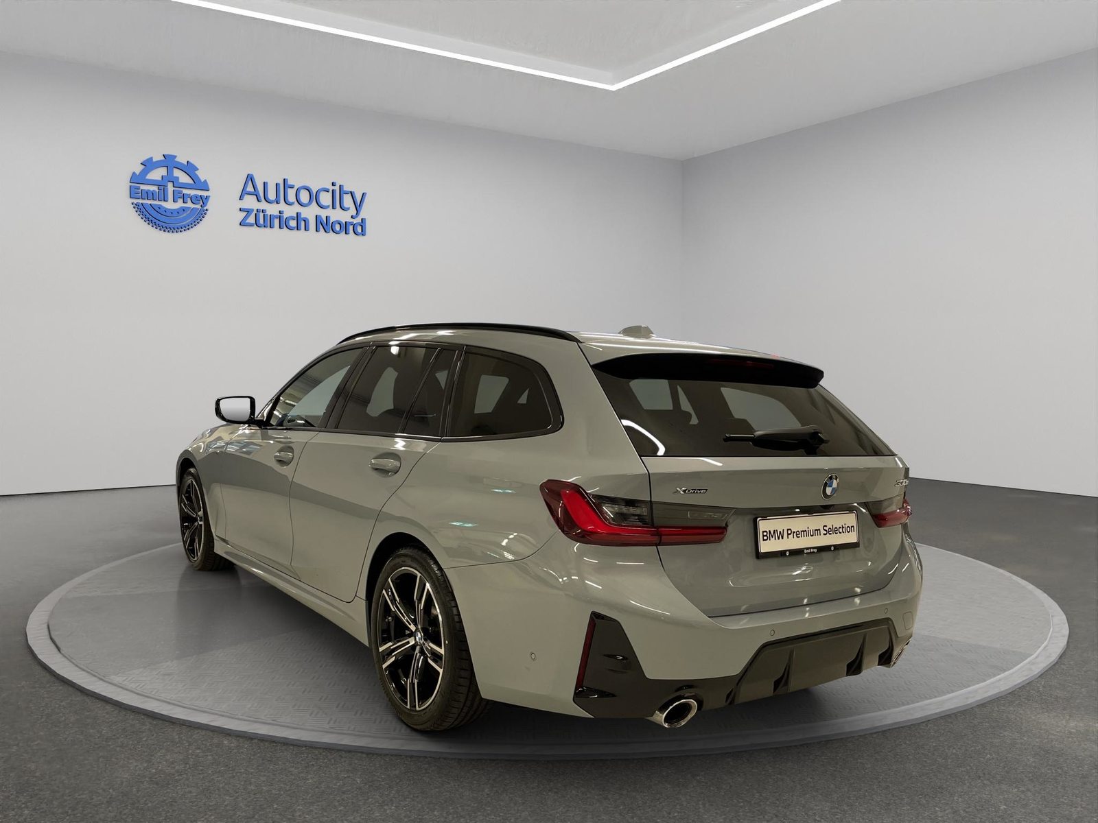 BMW 330d xDrive 48V Touring, Mild-Hybrid Diesel/Elektro, Occasion / Gebraucht, Automatik - 4