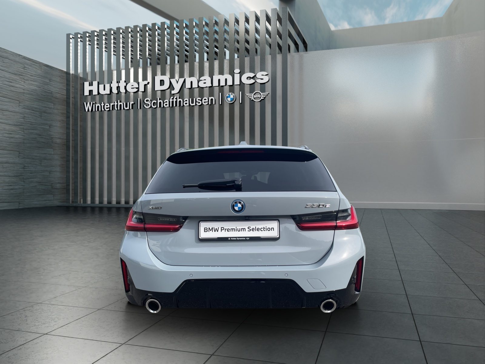 BMW 330e xDrive Touring M Sportpaket, Plug-in-Hybrid Petrol/Electric, Second hand / Used, Automatic - 7