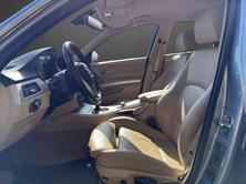 BMW 330 330i xDrive, Petrol, Second hand / Used, Automatic - 7
