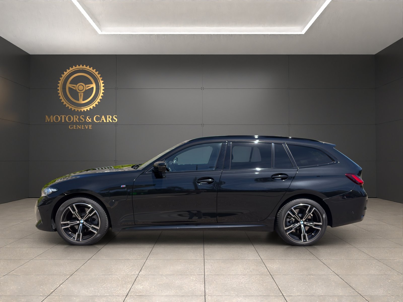 BMW 330e x DriveTouring Steptronic M Sport, Plug-in-Hybrid Petrol/Electric, Second hand / Used, Automatic - 2