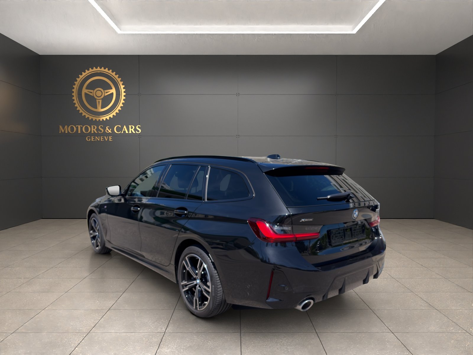BMW 330e x DriveTouring Steptronic M Sport, Plug-in-Hybrid Petrol/Electric, Second hand / Used, Automatic - 3