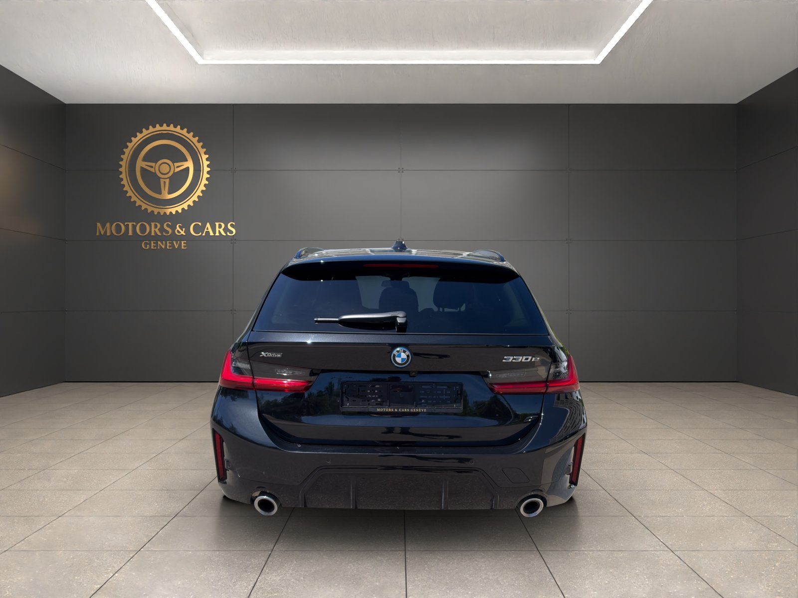 BMW 330e x DriveTouring Steptronic M Sport, Plug-in-Hybrid Petrol/Electric, Second hand / Used, Automatic - 4