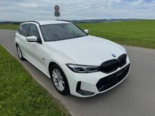BMW 330e Steptronic M Sport Pro, Plug-in-Hybrid Benzin/Elektro, Occasion / Gebraucht, Automatik - 2