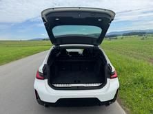 BMW 330e Steptronic M Sport Pro, Plug-in-Hybrid Benzin/Elektro, Occasion / Gebraucht, Automatik - 6
