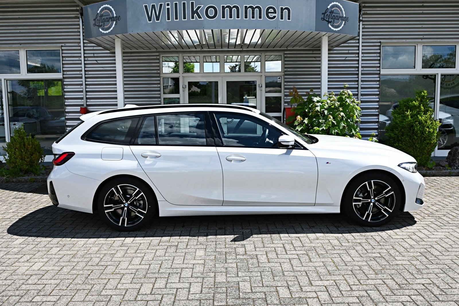 BMW 330i Touring Steptronic M Sport Automat 4X4, Benzin, Occasion / Gebraucht, Automatik - 6