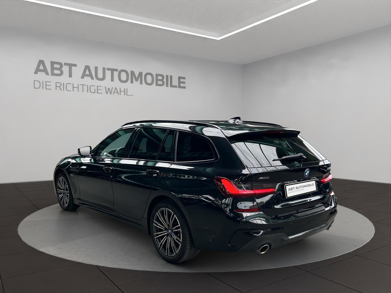 BMW 330e xDrive SAG Touring, Plug-in-Hybrid Benzina/Elettrica, Occasioni / Usate, Automatico - 4