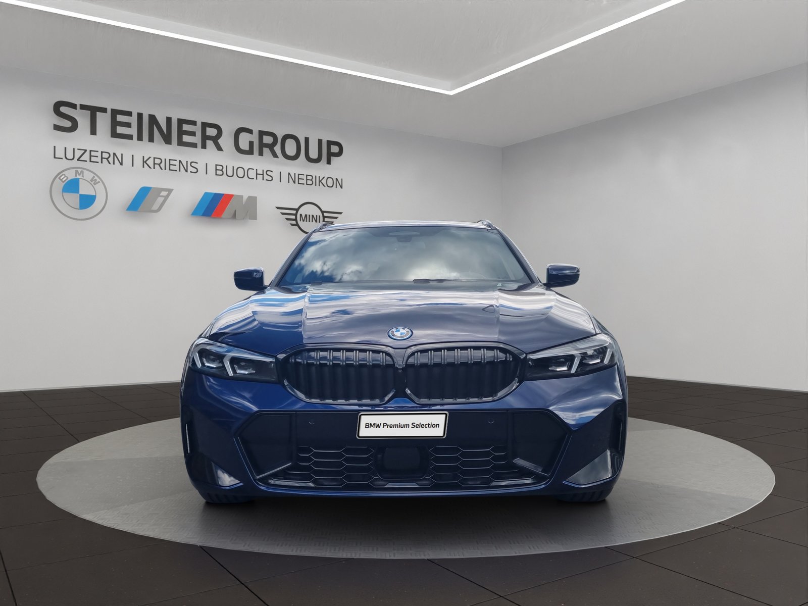 BMW 330e x DriveTouring Steptronic M Sport Pro, Hybride Rechargeable Essence/Électricité, Occasion / Utilisé, Automatique - 2